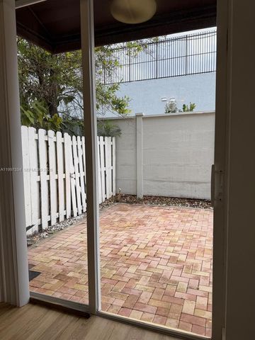 14934 SW 41st Ln 14934, Miami, FL 33185