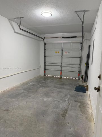 14934 SW 41st Ln 14934, Miami, FL 33185