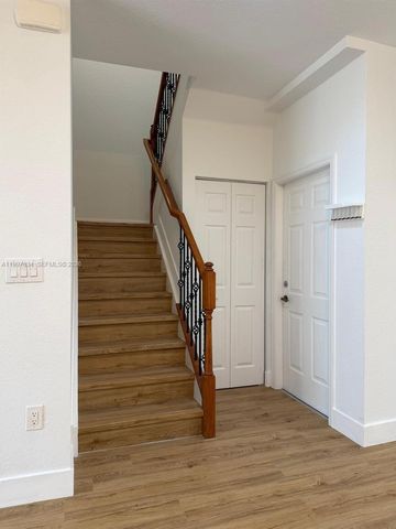 14934 SW 41st Ln 14934, Miami, FL 33185