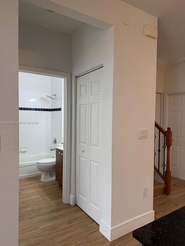 14934 SW 41st Ln 14934, Miami, FL 33185