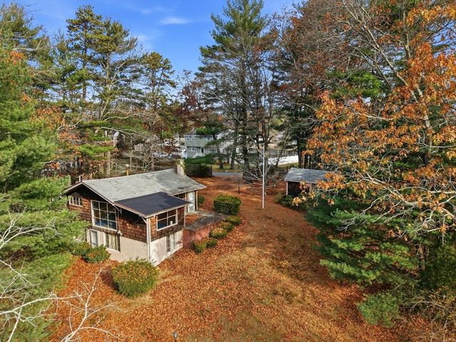 19 Puritan Way, Duxbury, MA 02332