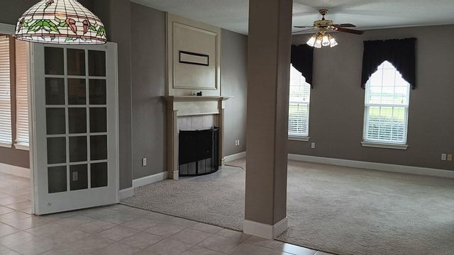 5625 County Road 45, Angleton, TX 77515