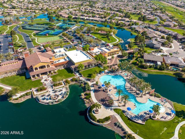 42826 W DARTER Drive, Maricopa, AZ 85138