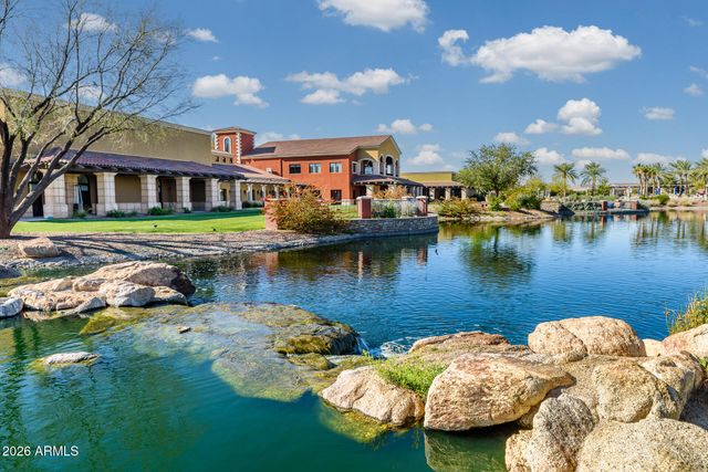 42826 W DARTER Drive, Maricopa, AZ 85138