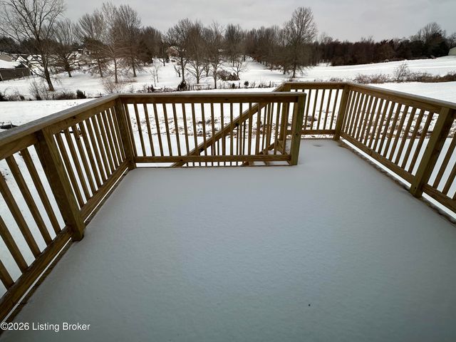 8307 Fairmount Rd, Louisville, KY 40291