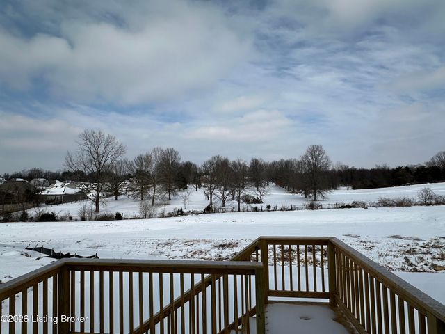 8307 Fairmount Rd, Louisville, KY 40291