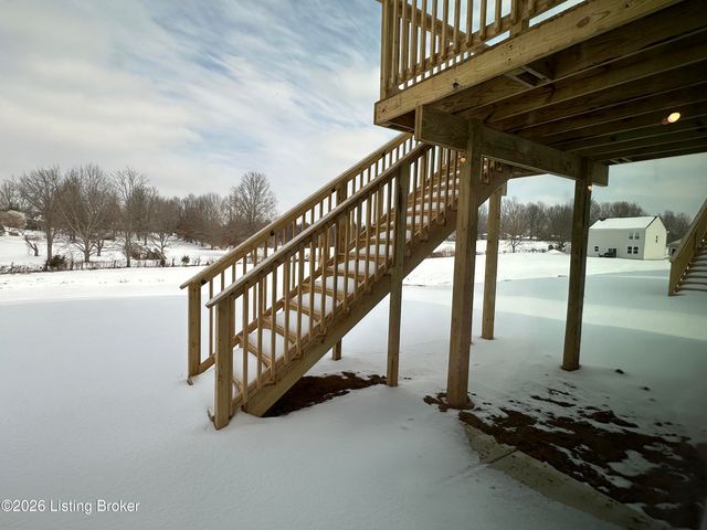 8307 Fairmount Rd, Louisville, KY 40291