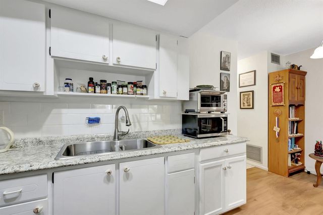 2929 SE Ocean Boulevard 117-7, Stuart, FL 34996