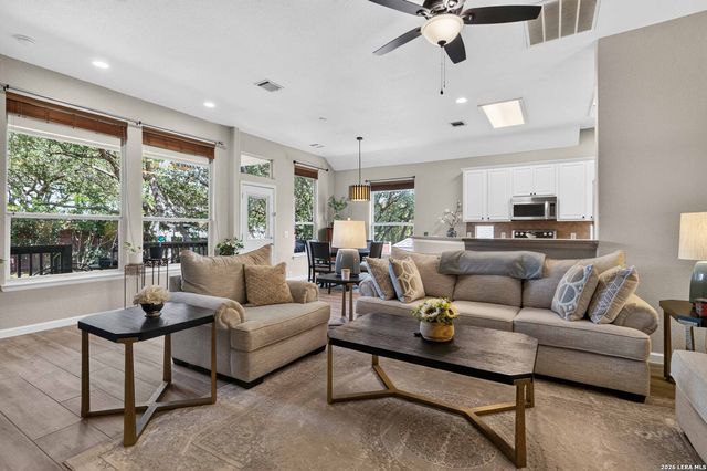 26446 Walden Oak, San Antonio, TX 78260