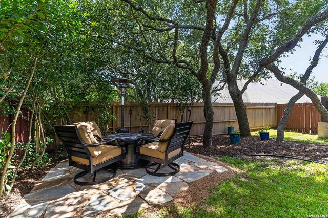 26446 Walden Oak, San Antonio, TX 78260
