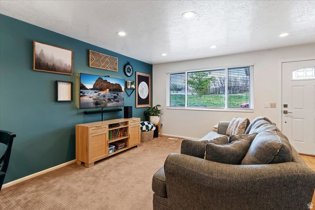 2607 N 100 W, Sunset, UT 84015