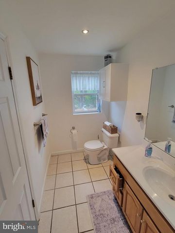 505 APPLE ST, Conshohocken, PA 19428