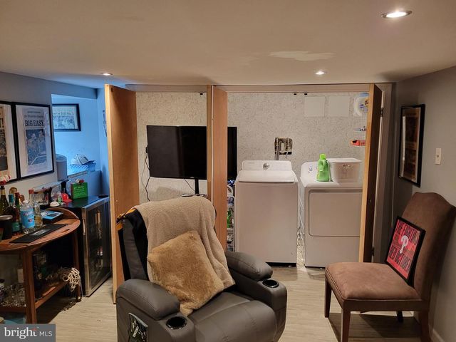 505 APPLE ST, Conshohocken, PA 19428