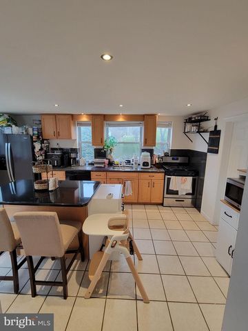 505 APPLE ST, Conshohocken, PA 19428