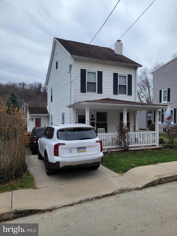 505 APPLE ST, Conshohocken, PA 19428