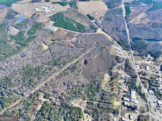1 Cross Cedar Road, Wrightsville, GA 31096