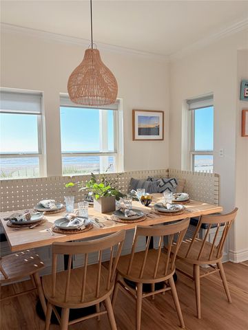 22805 Gulf Drive, Galveston, TX 77554