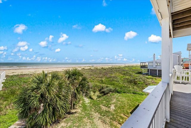22805 Gulf Drive, Galveston, TX 77554