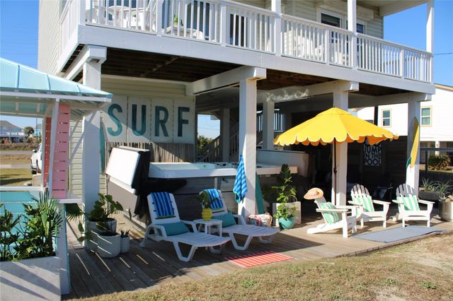 22805 Gulf Drive, Galveston, TX 77554