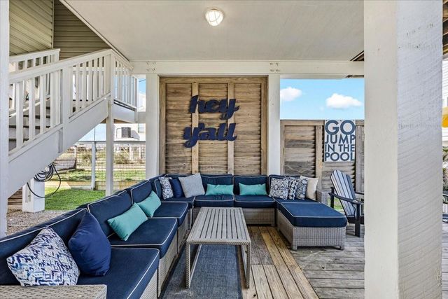 22805 Gulf Drive, Galveston, TX 77554