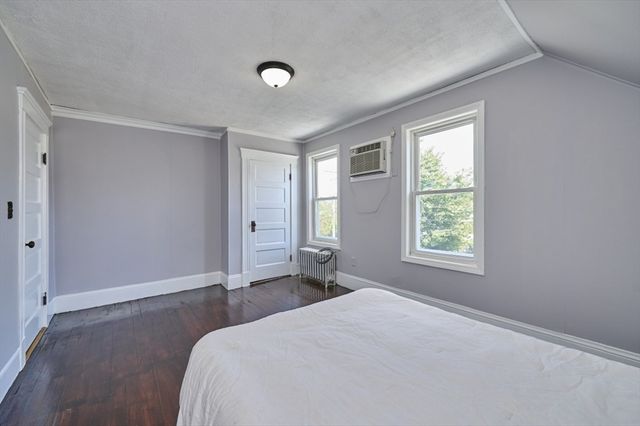 97 Sagamore St, Revere, MA 02151