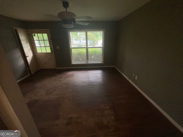 62 Jonathan Road, Riverdale, GA 30274