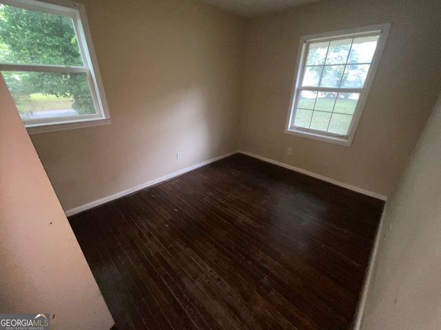 62 Jonathan Road, Riverdale, GA 30274