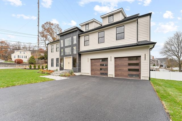 212 Central Ave, Needham, MA 02494