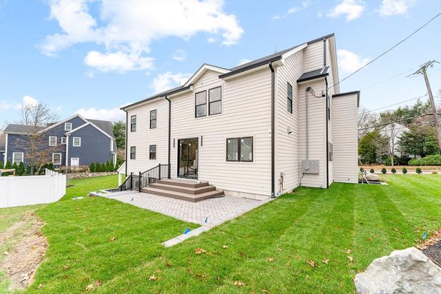 212 Central Ave, Needham, MA 02494