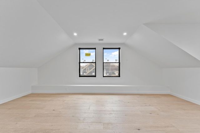 212 Central Ave, Needham, MA 02494