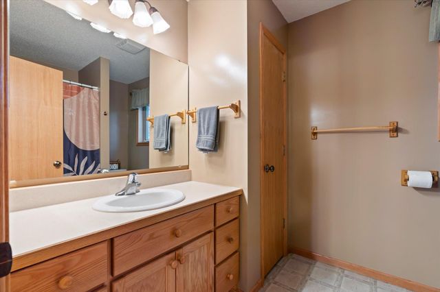 33897 Dancing Bear Drive, Crosslake, MN 56442