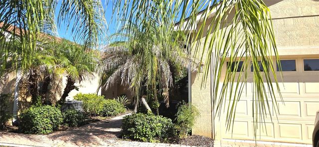 1631 LINZ COURT, Winter Haven, FL 33884