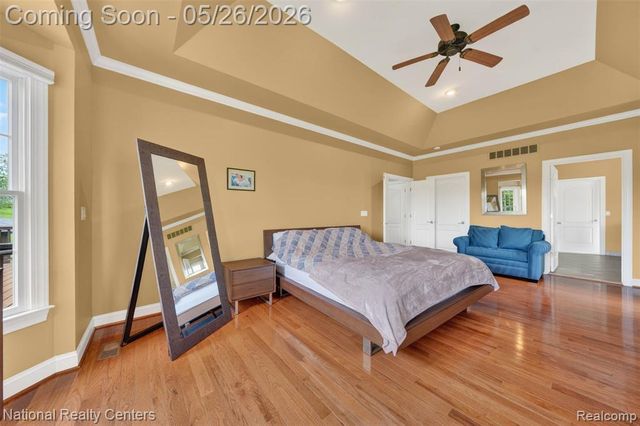 45907 Riviera Drive Drive, Northville, MI 48168