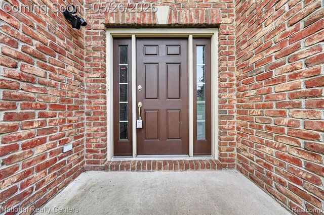 45907 Riviera Drive Drive, Northville, MI 48168