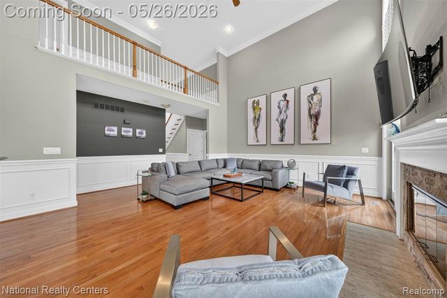 45907 Riviera Drive Drive, Northville, MI 48168