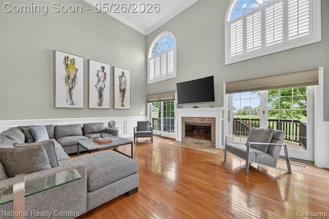45907 Riviera Drive Drive, Northville, MI 48168