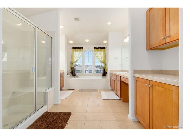 5205 S Haleyville Way, Aurora, CO 80016