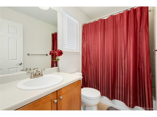 5205 S Haleyville Way, Aurora, CO 80016