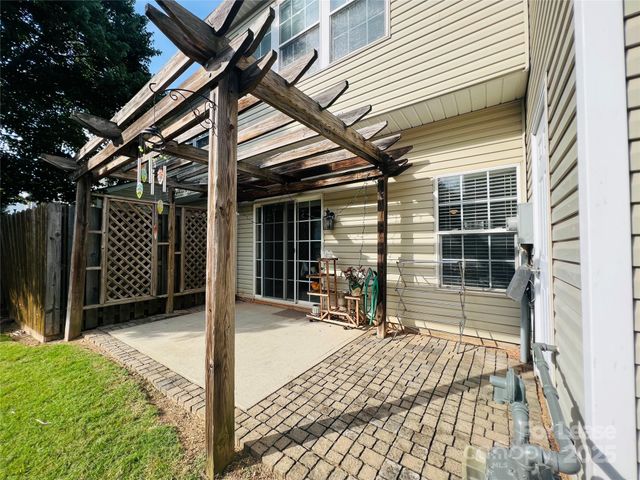 3203 Mannington Drive, Charlotte, NC 28270