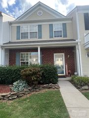 3203 Mannington Drive, Charlotte, NC 28270