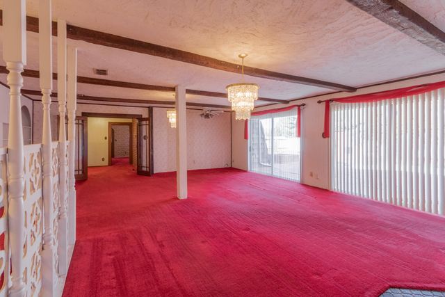 709 80th Street, Lubbock, TX 79404