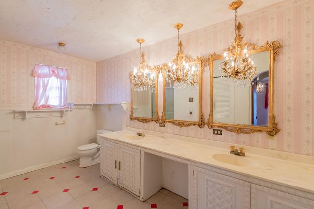 709 80th Street, Lubbock, TX 79404