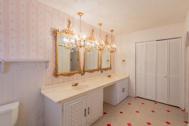 709 80th Street, Lubbock, TX 79404