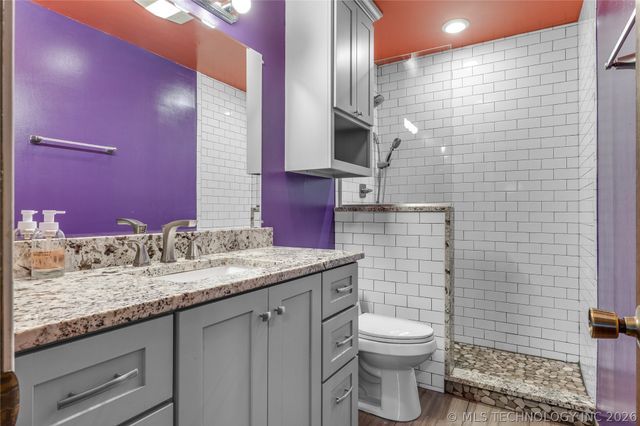 4208 W Vandalia Street, Broken Arrow, OK 74012