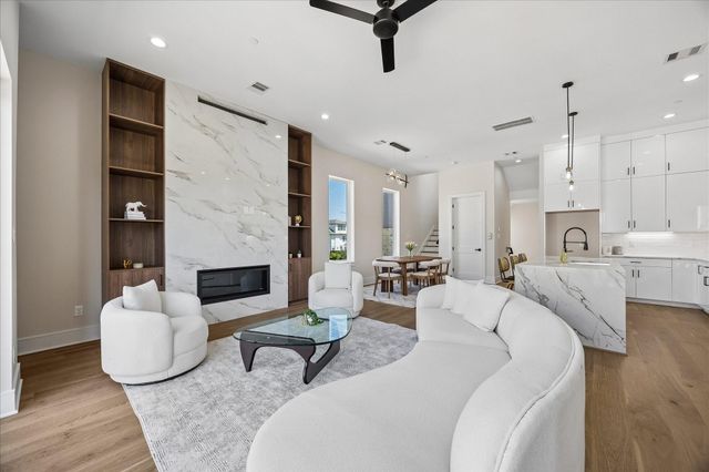 5821 Winsome Lane, Houston, TX 77057