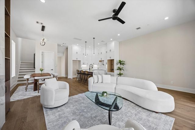 5821 Winsome Lane, Houston, TX 77057