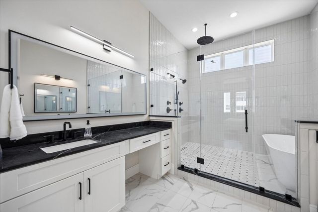 5821 Winsome Lane, Houston, TX 77057