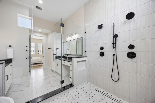 5821 Winsome Lane, Houston, TX 77057