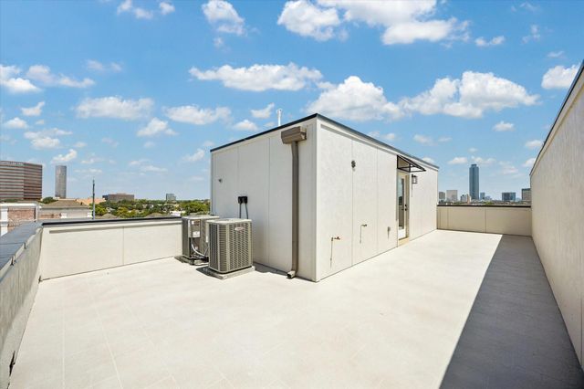 5821 Winsome Lane, Houston, TX 77057
