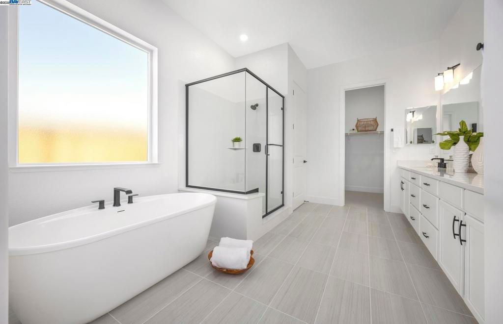 1145 Bradbury Dr, Discovery Bay, CA 94505